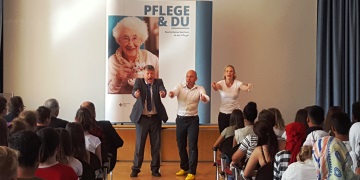 Imagekampagne "Pflege&Du" im Landratsamt Image "Pflege&DU"